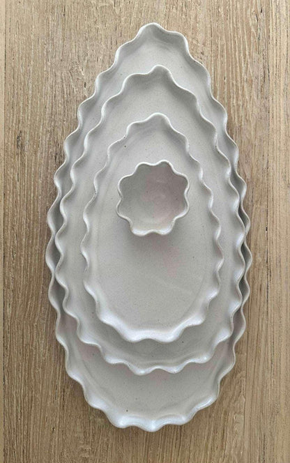 Avoca White Wave Platter Collection