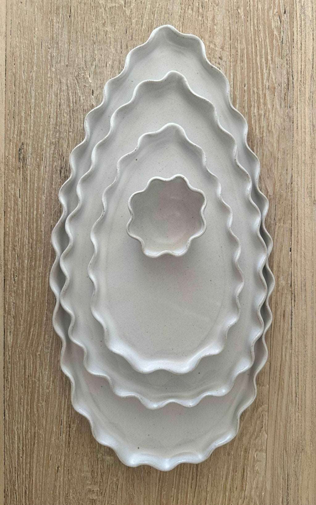 Avoca White Wave Platter Collection