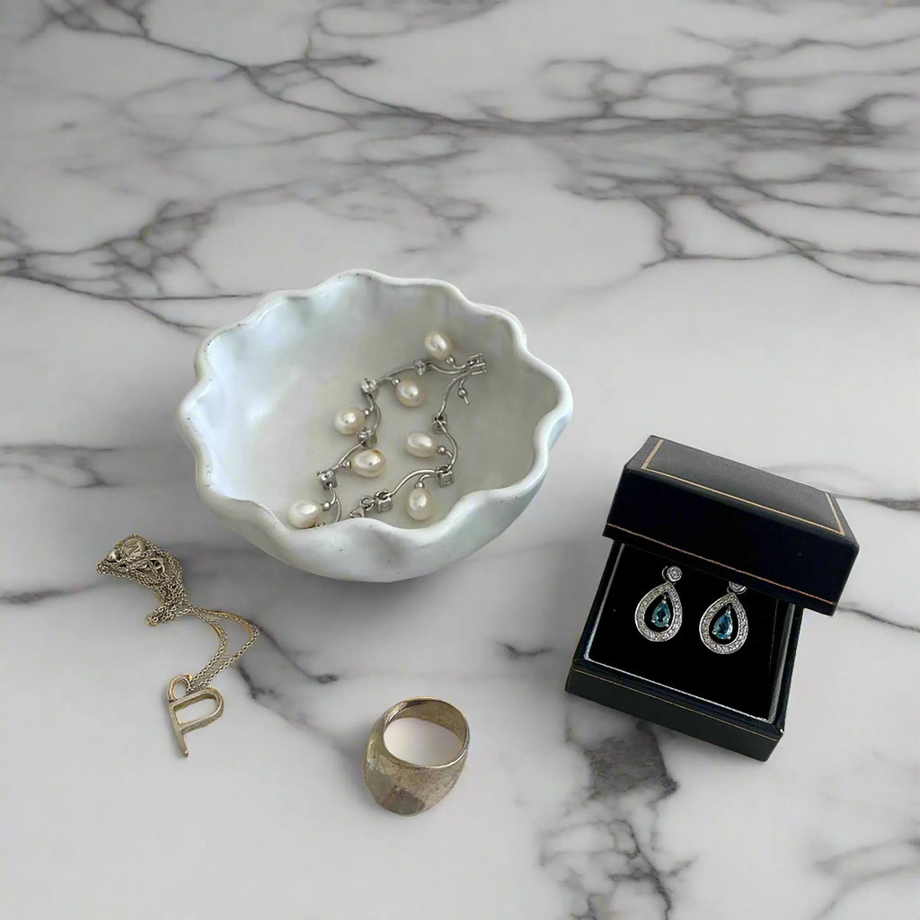 White ripple ceramic jewellery bowl — handmade catchall for rings, bracelets and earrings