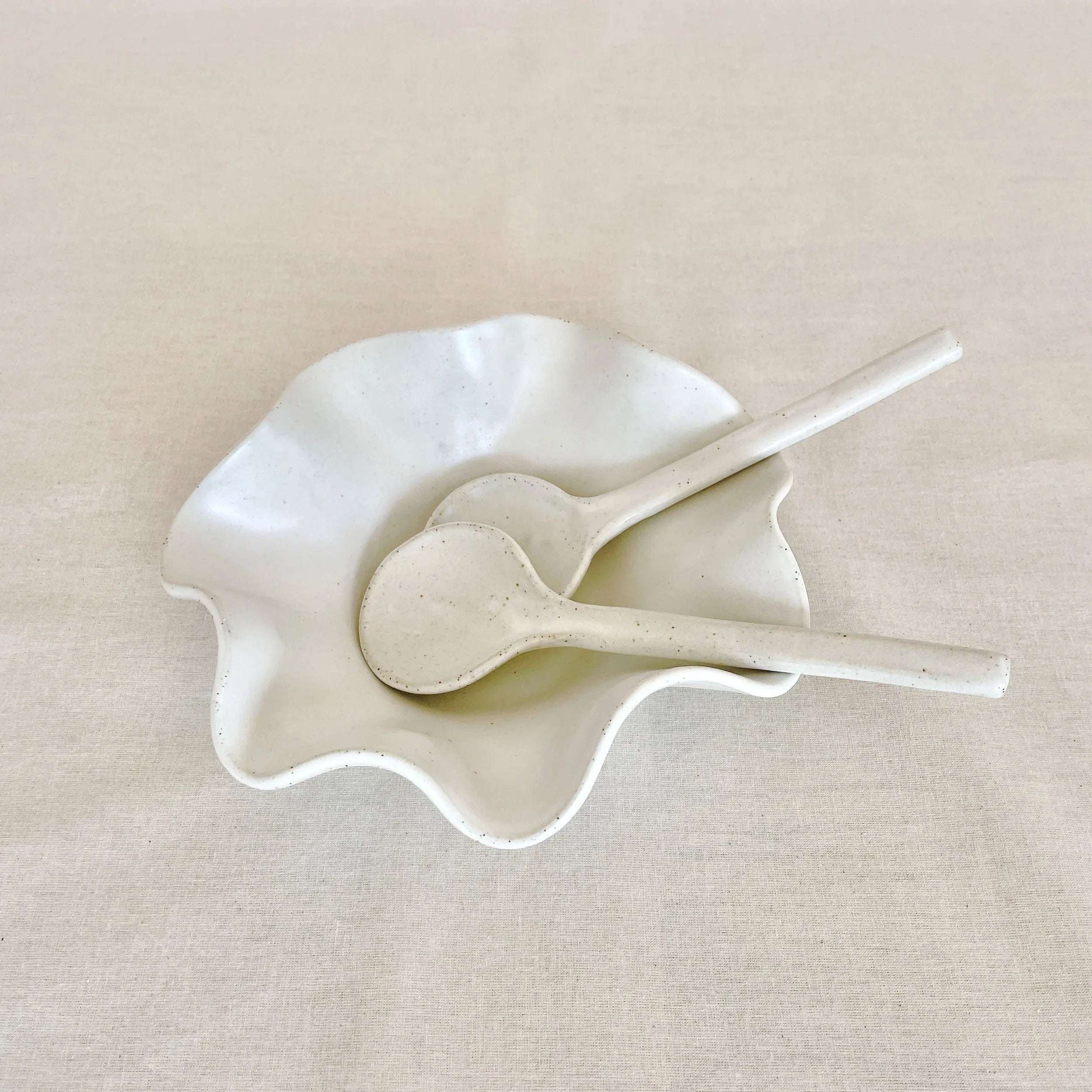 Ceramic Serving Bowl - Medium Size