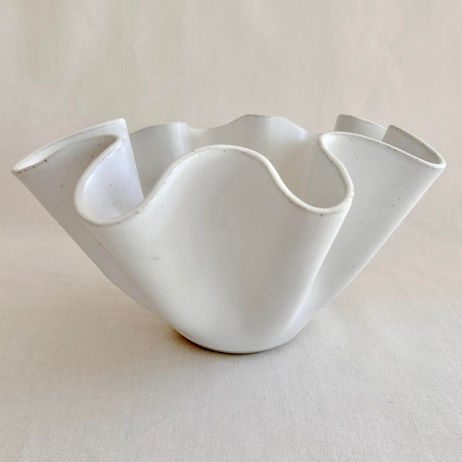 High Sided White Wave Bowl