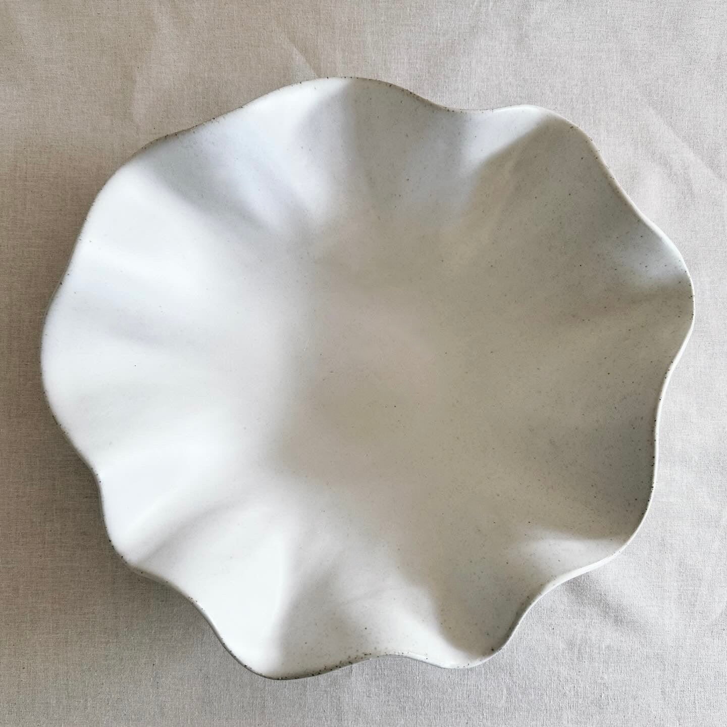 Large White Wave Bowl - Tableware