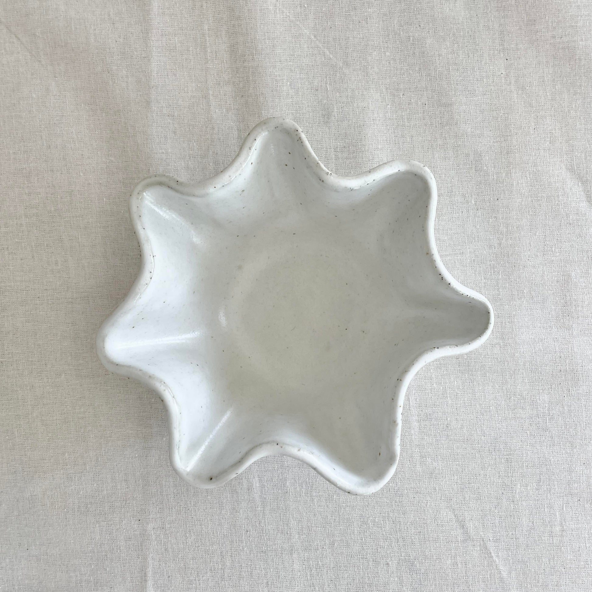 White Wave Bowl - Medium/Small - Snacks