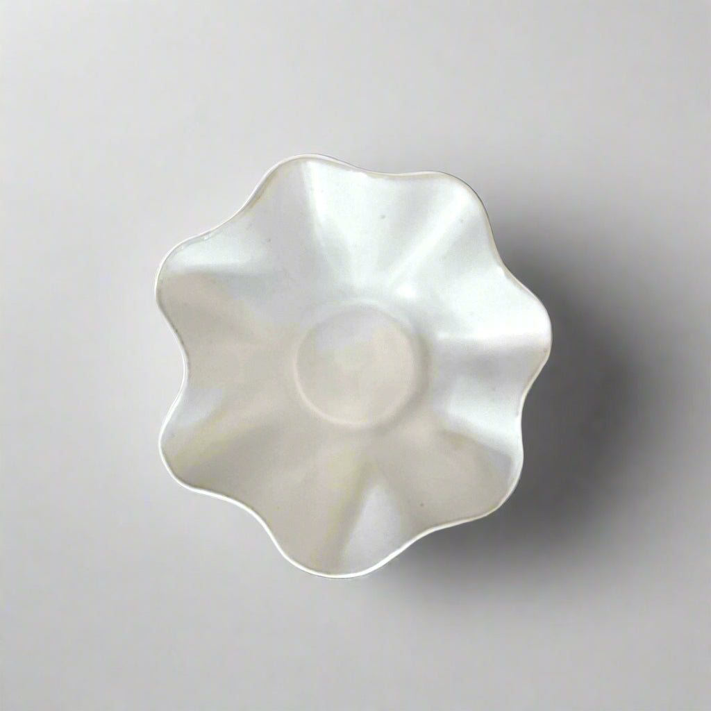 White Wavy Bowl - Medium Size