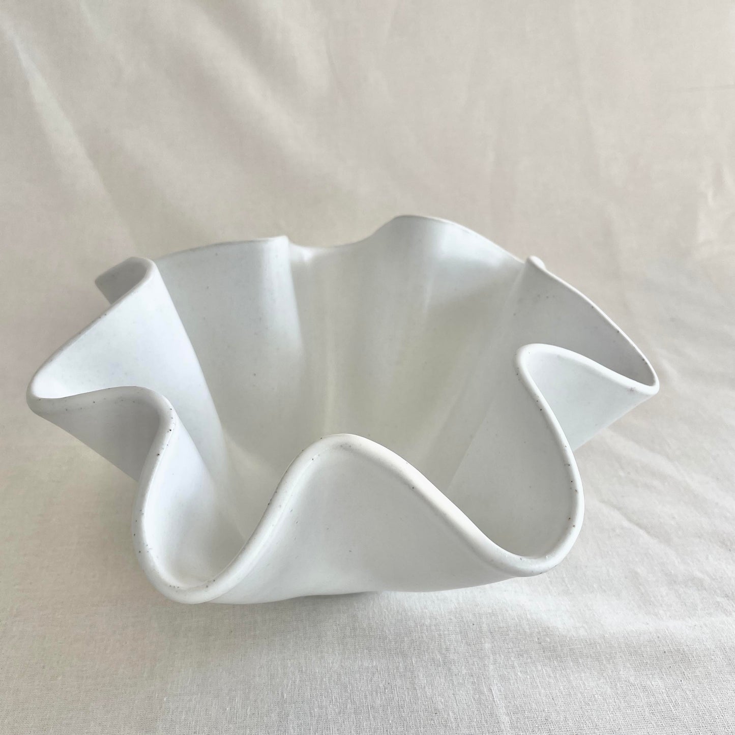 High Sided Wave Bowl - Medium White - Cronulla