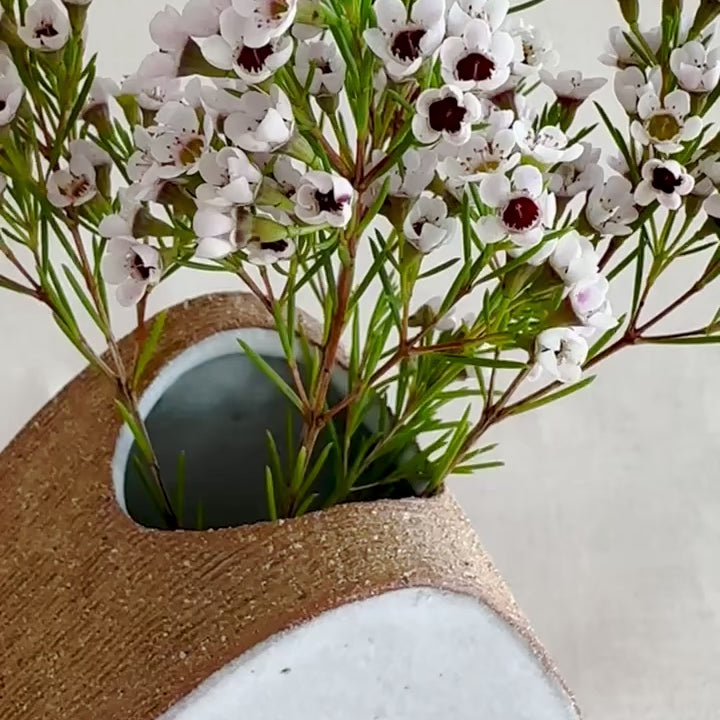 'Pebble' Flower Vase - Medium